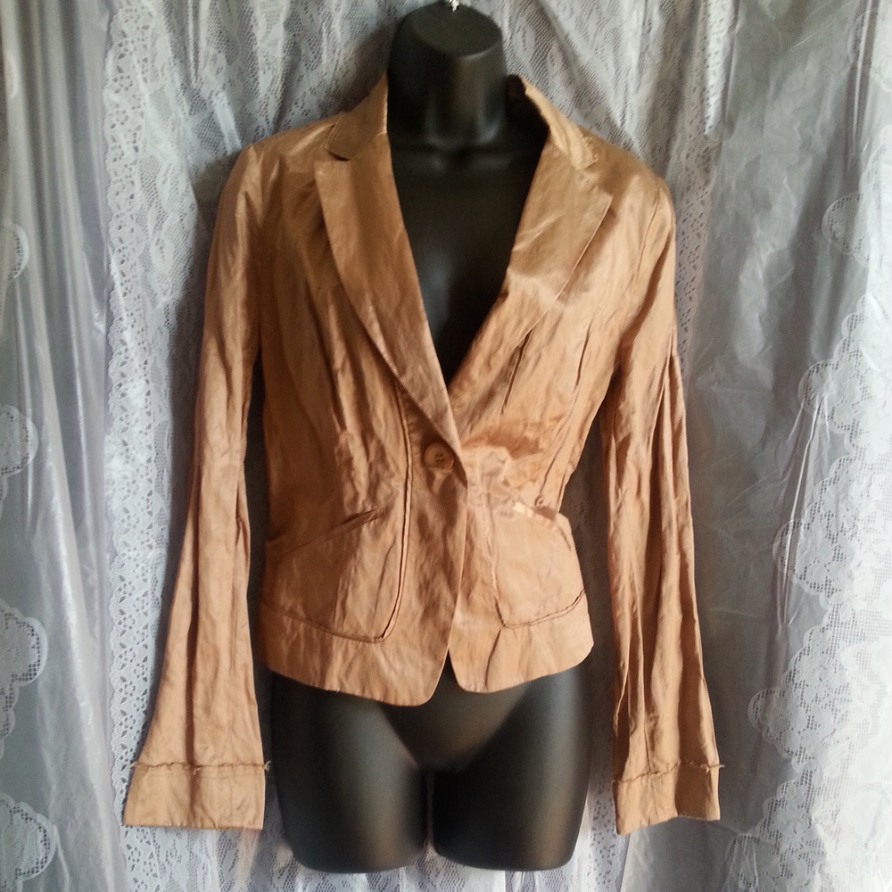 she said Metallic cropped jacket NWT